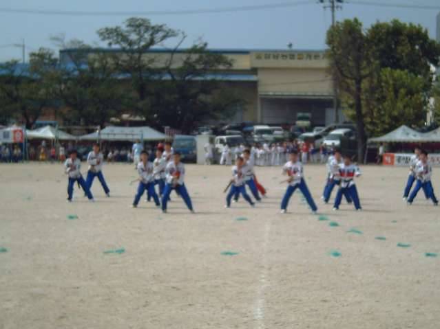 8��15�Ͻù����
