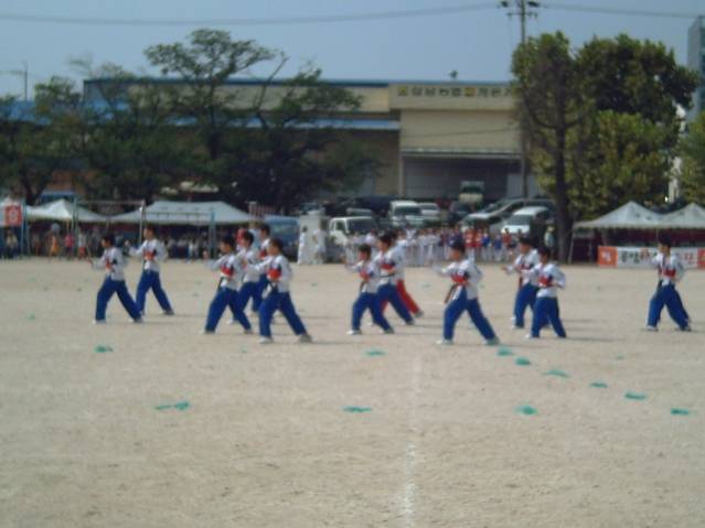 8��15�Ͻù����