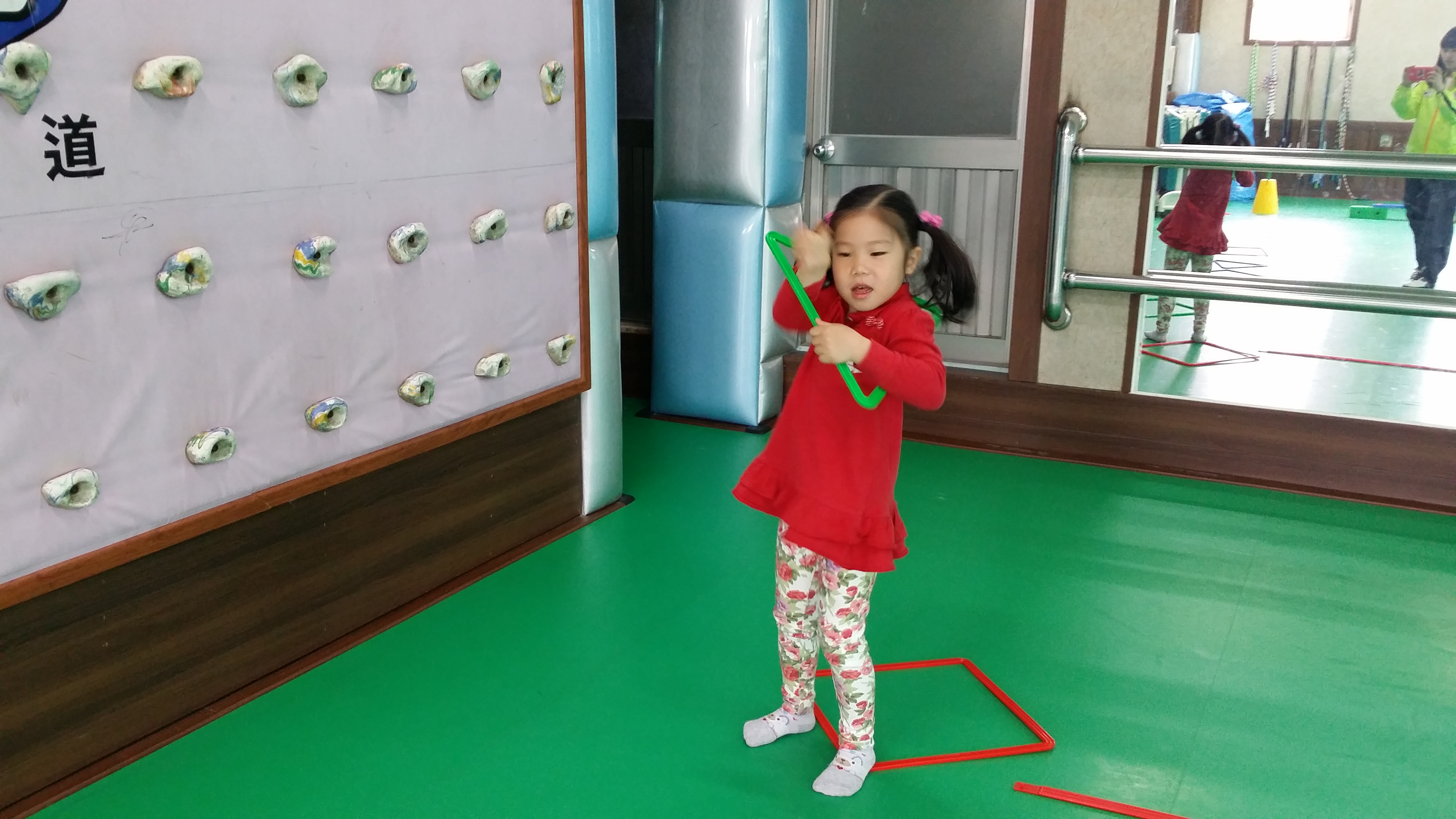 4�� ��°�� ��佺�����ܼ���